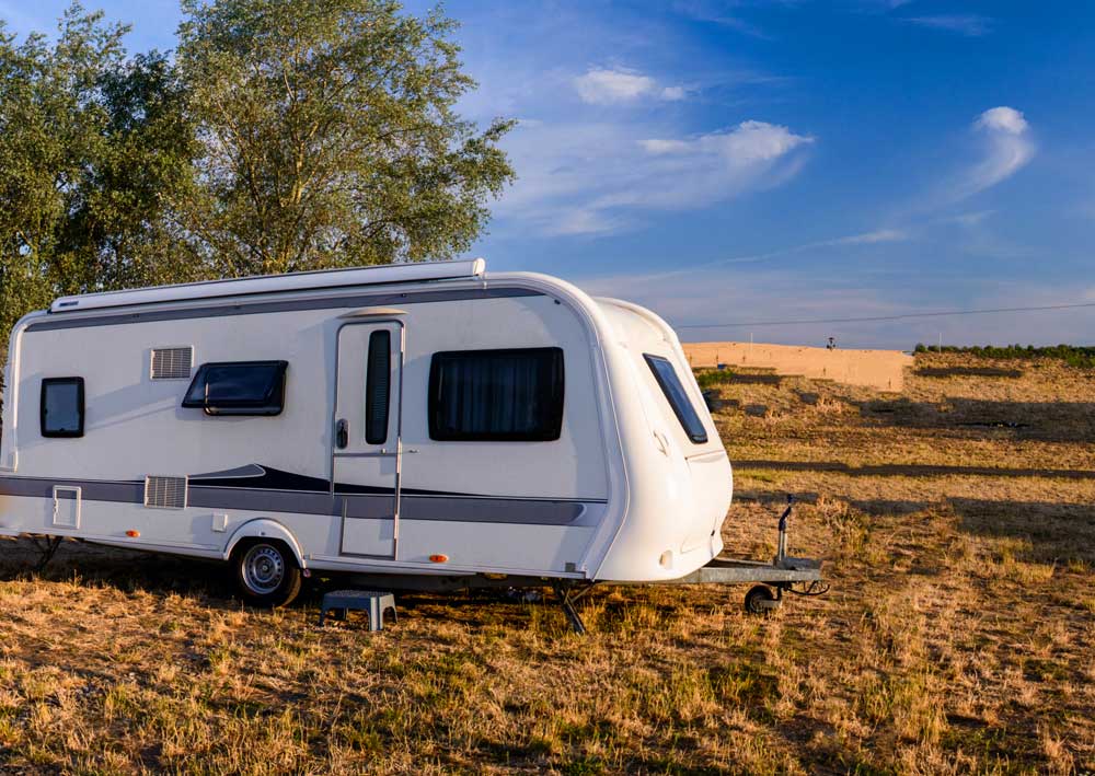 car-caravan-trailer-3pg